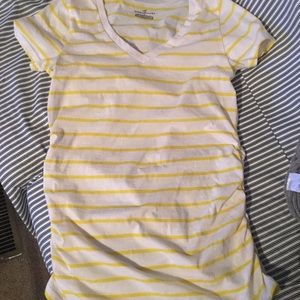 T-Shirt Women’s Size Medium